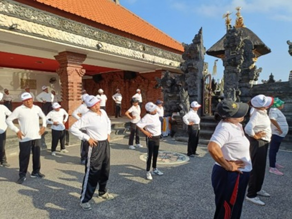 Sehat Jasmani Rohani jadi Pemacu Lansia Banjar Pendem untuk Ikuti Giat Posyandu Lansia